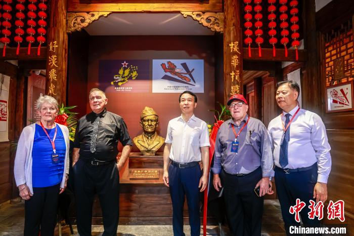 东西问丨杰夫瑞·格林：美国“飞虎队”有着怎样的长汀故事？