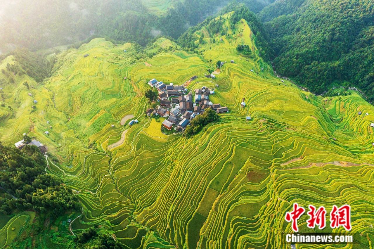 人这一辈子，一定要去一趟黔东南州！