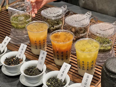 中式茶饮掀境外上市热，背后有何“生意经”？