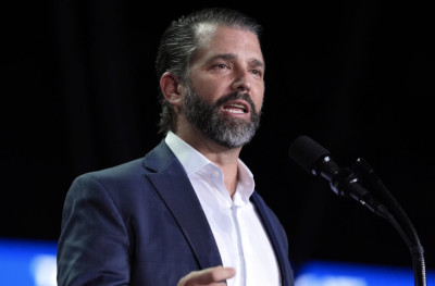 特朗普长子访问韩国 “将与韩国财界高层人士进行交流”