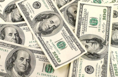 经济观察：美元“独大”地位走弱，国际货币体系走向多元