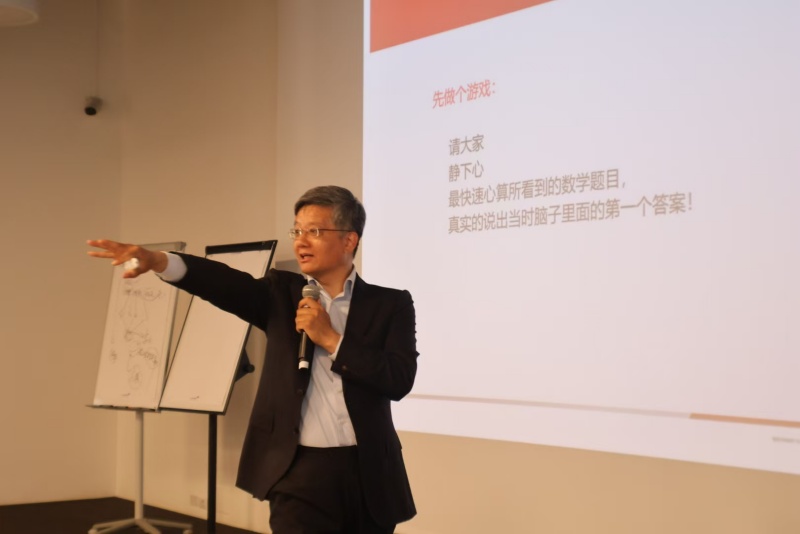 综述：华商转型升级，“结构位置”成为新的战略支点