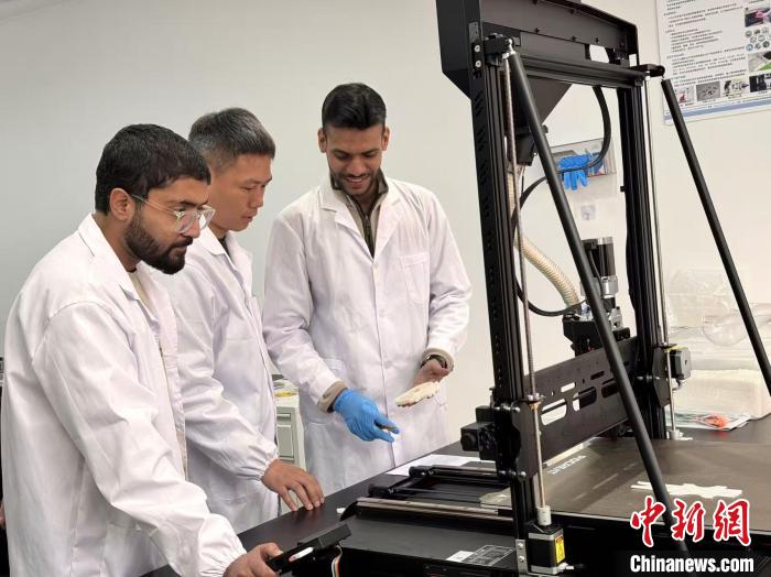 “90后”巴基斯坦青年：我想在中国实现科研梦