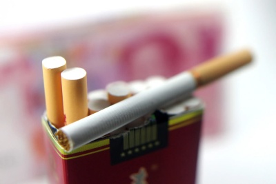 拒吸“第一支烟” 筑牢全民健康防线