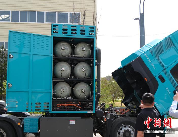 碳路中国 | 中国氢能驶入快车道：3650万吨背后的绿色引擎