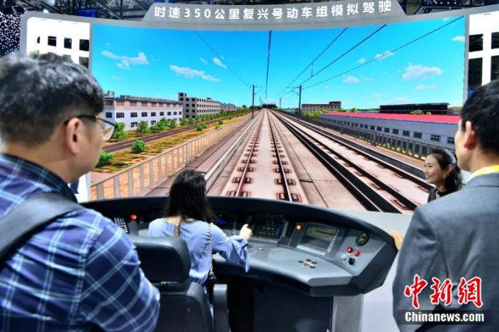 东西问｜汪习根：数字中国战略何以释放人权发展新动能？