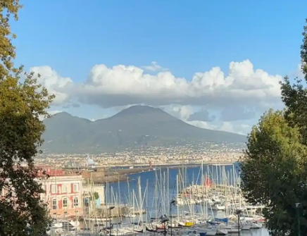 那不勒斯以东地区发生4.6级地震