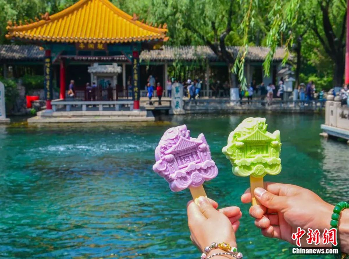 人这一辈子，一定要到山东戏一次水！