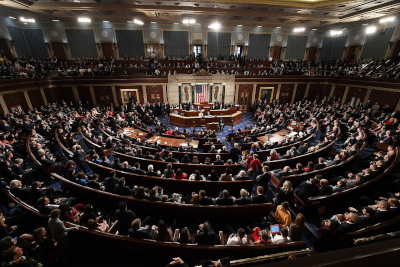 美国国会众议院通过大规模税收与支出法案