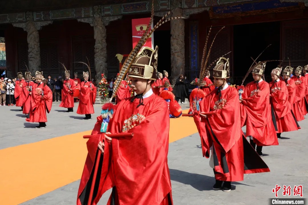 东西问丨马利亚·马内利：儒家思想与古希腊哲学“遥相”共鸣