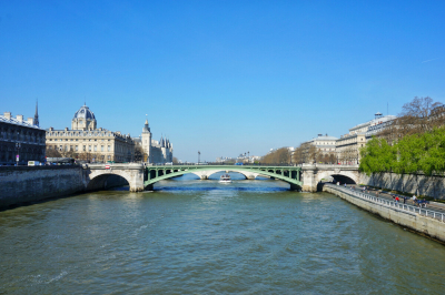 温州市代表团在法国西班牙考察访问侧记