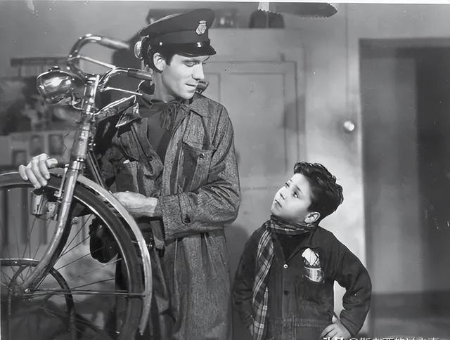 知名车队在意大利遭遇“偷自行车的人”