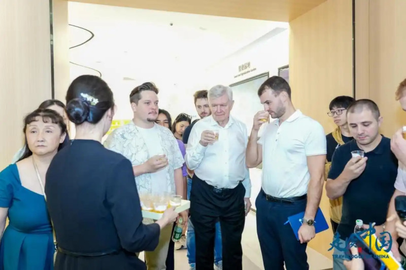 中药现代化之路吸引法媒目光 传统智慧结合数字科技引关注