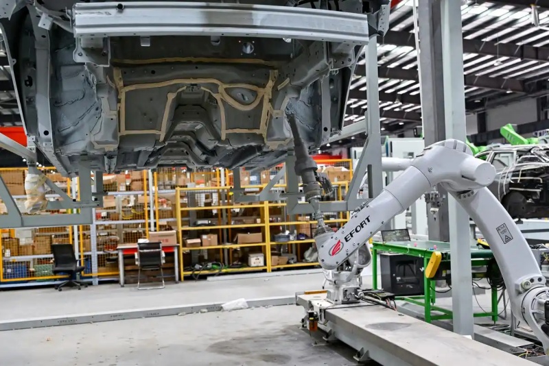 从一台机器人看中意制造业“双向奔赴”