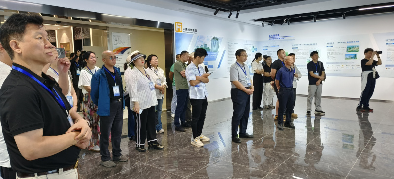 海外华文媒体代表聚焦现代化海洋牧场珠海范式