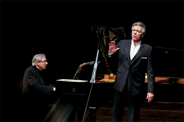 跨越國界的藝術禮讚 「一帶一路」國際音樂季迎來世界級男中音歌唱家托馬斯·漢普森深圳首唱