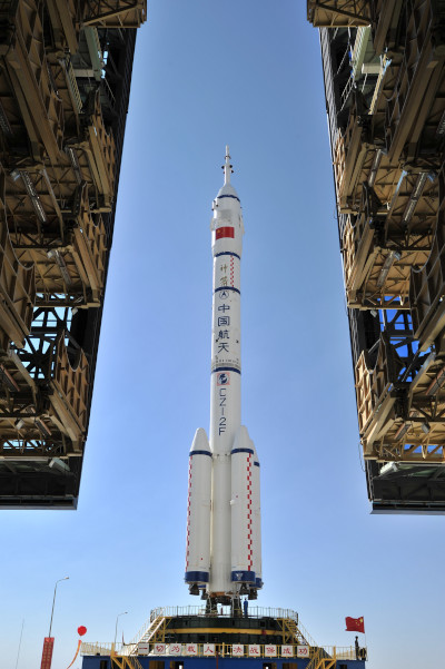 中国明年将发射梦舟一号等4艘飞船 航天员开展1年以上长期驻留试验