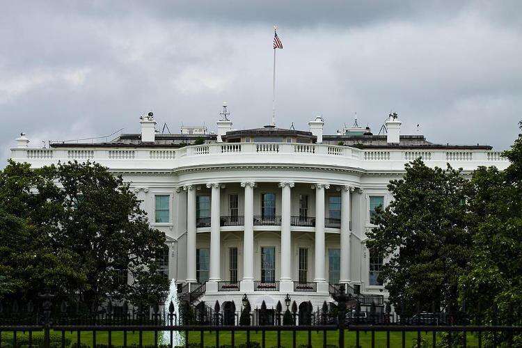 特朗普签署公告 进一步限制外国公民入境美国