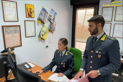 意大利税务审计牵出十年旧账 侨胞“蚂蚁搬家”汇款遭严打 2026年资金监管再升级