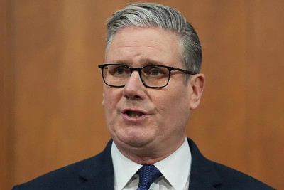 斯塔默和特朗普就“让美国退出北约”隔空交锋