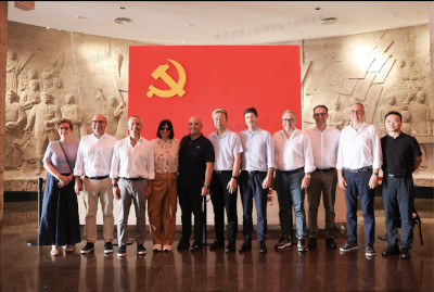 从南湖到西湖，这个外国代表团在浙江寻找什么