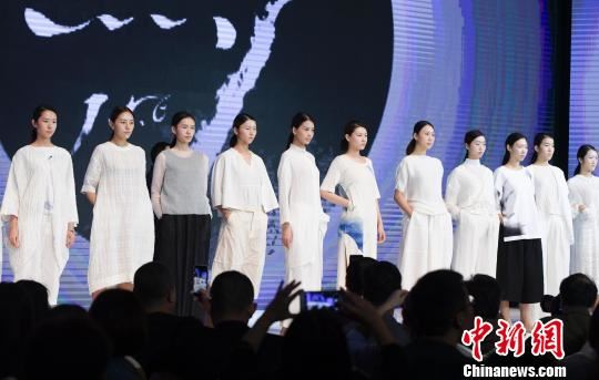 2017中国江西国际麻纺博览会开幕 现场签约逾11亿元