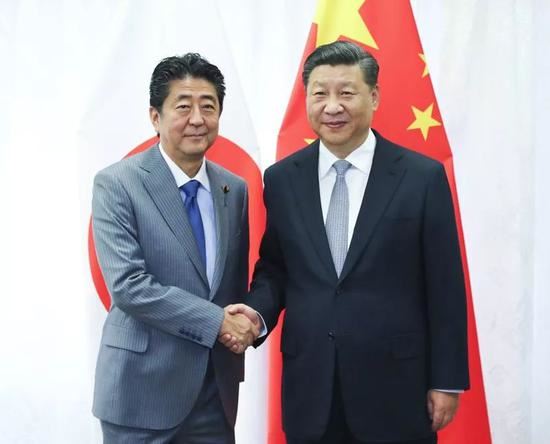  2018年9月，习近平在符拉迪沃斯托克会见安倍晋三