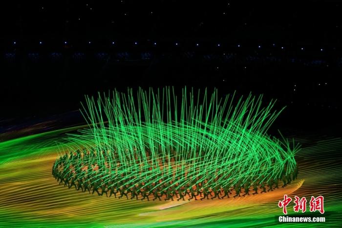 2月4日晚，举世瞩目的北京第二十四届冬季奥林匹克运动会开幕式在国家体育场隆重举行。<a target='_blank' href='http://www.chinanews.com/'>中新社</a>记者 崔楠 摄