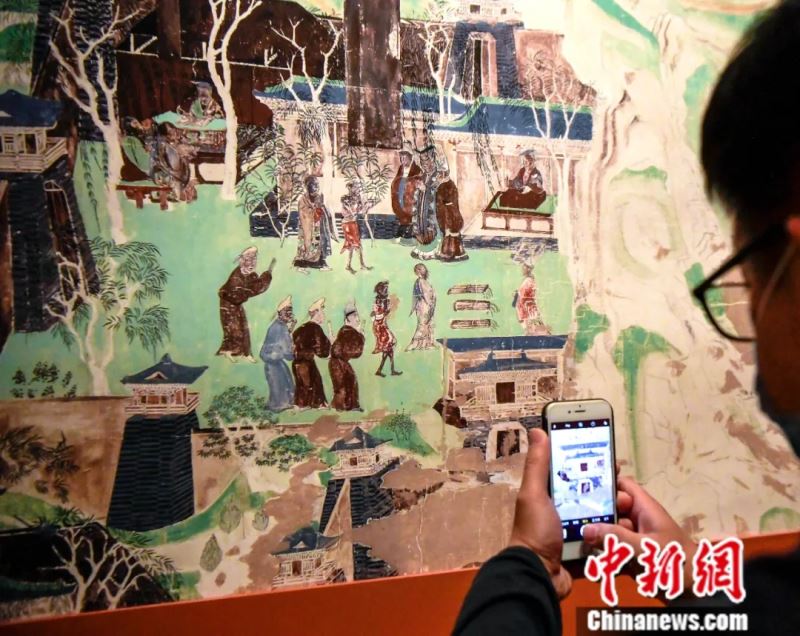 敦煌壁画(复制品)展览。<a target='_blank' href='http://www.chinanews.com/'>中新社</a>记者 骆云飞 摄