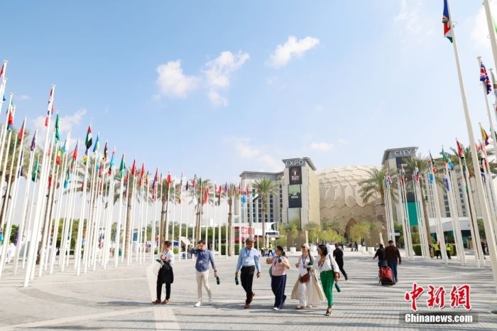 《联合国气候变化框架公约》第二十八次缔约方大会(COP28)将于2023年11月30日至12月12日在阿拉伯联合酋长国迪拜举行。图为当地时间11月29日拍摄的会址迪拜世博城内景。<a target='_blank' href='/'>中新社</a>记者 韩海丹 摄